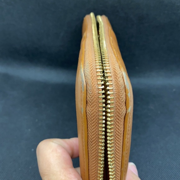 Tory burch cognac brown zip wallet - Picture 7 of 11